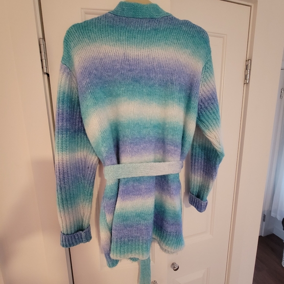 Ombre Cardigan with Belt - Picture 6 of 8